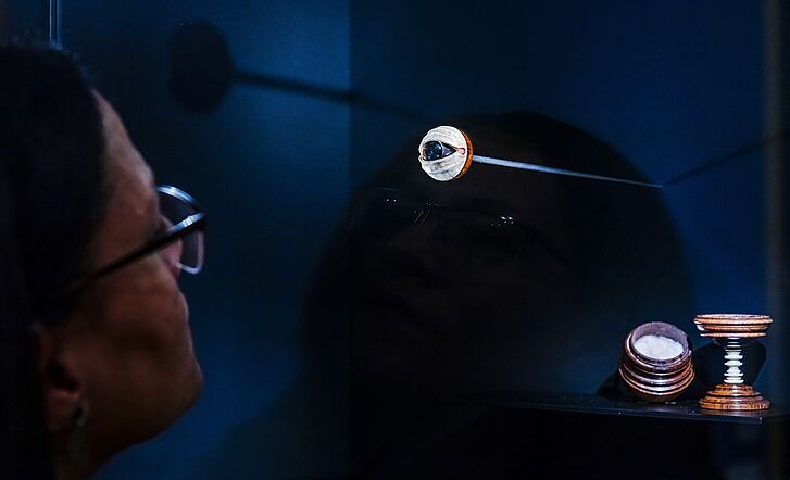 Exhibition overview “What is Enlightenment? Questions for the Eighteenth Century” Exhibition overview “What is Enlightenment? Questions for the Eighteenth Century”