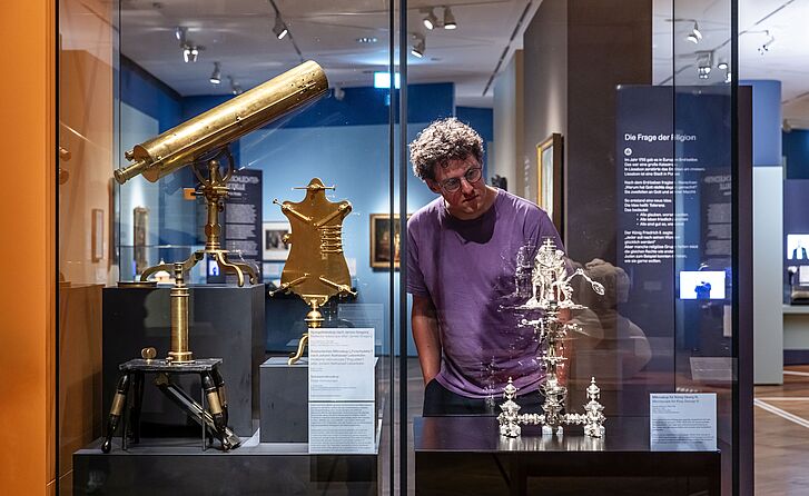 Exhibition overview “What is Enlightenment? Questions for the Eighteenth Century” Exhibition overview “What is Enlightenment? Questions for the Eighteenth Century”